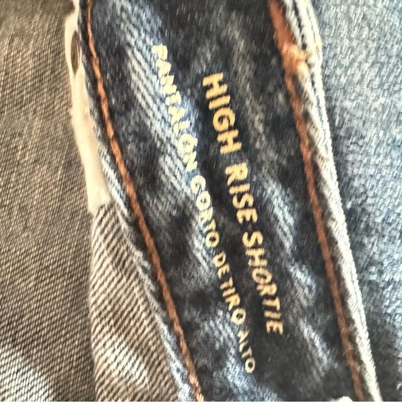 NEW universal Thread Jean Shorts size 18 Women’s button Fly Cut Off - Picture 5 of 6